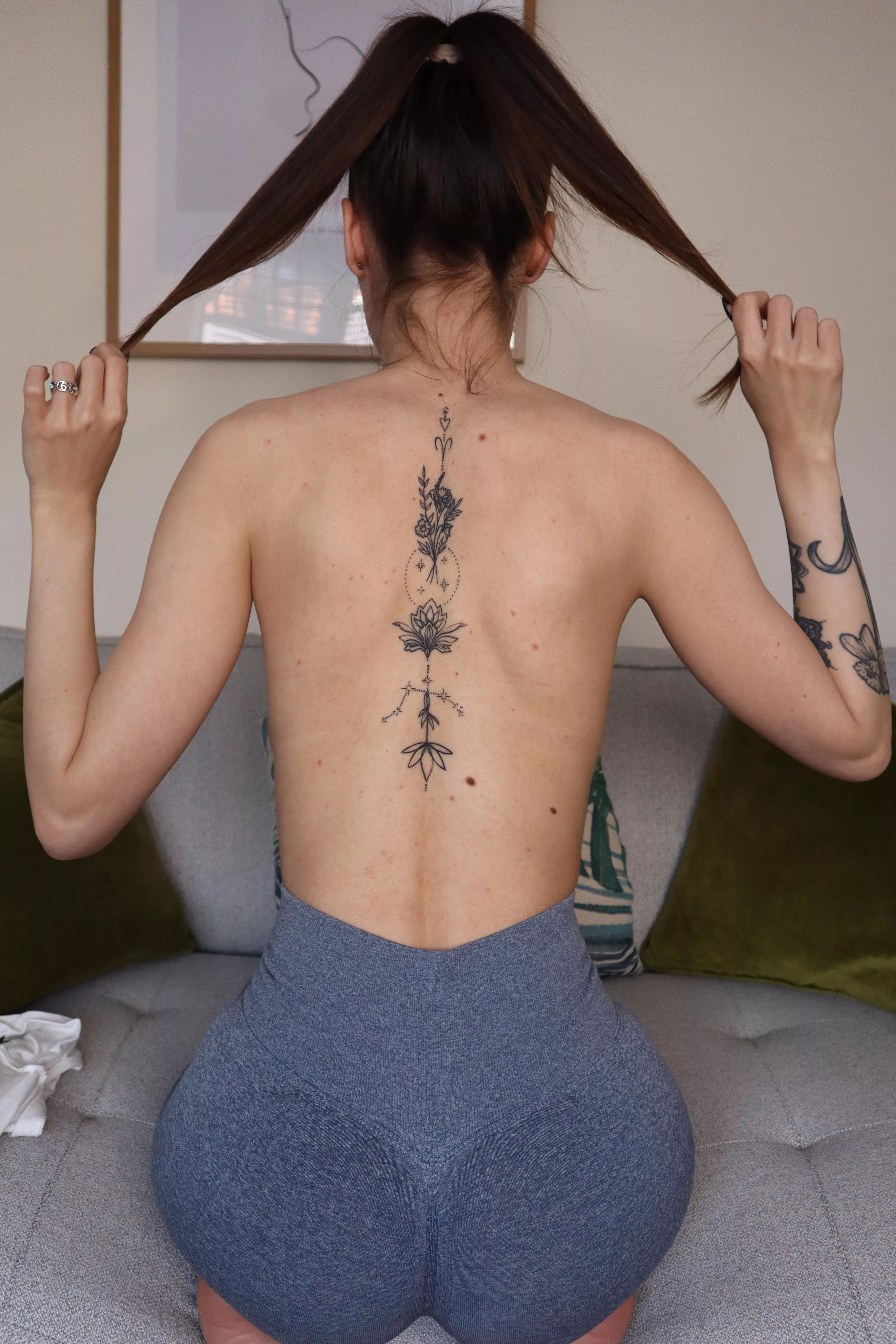 Let’s workout together posted by HuntingHarrietX