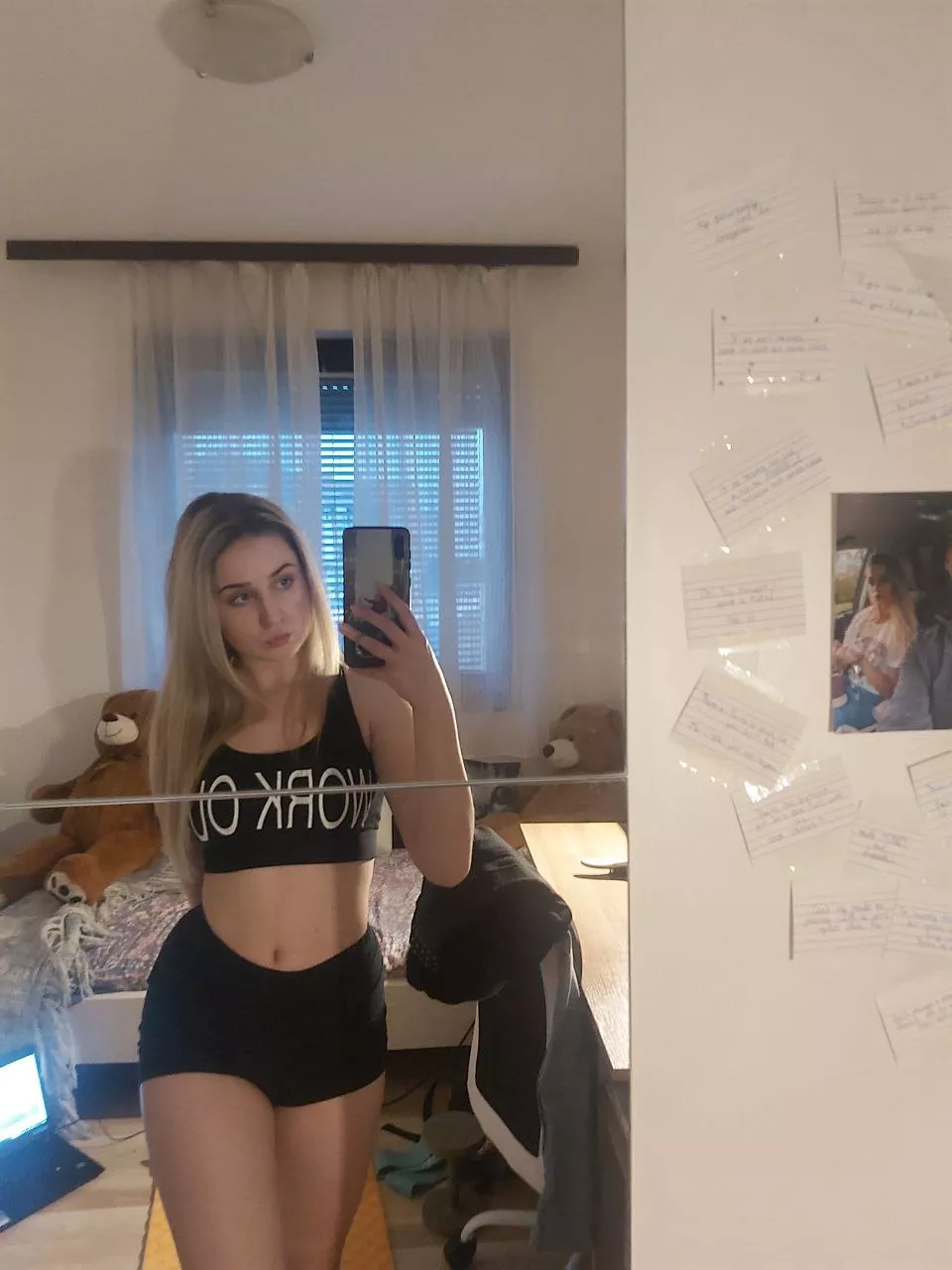 my mirror selfie game is unmatched ;) posted by Massivebubu69