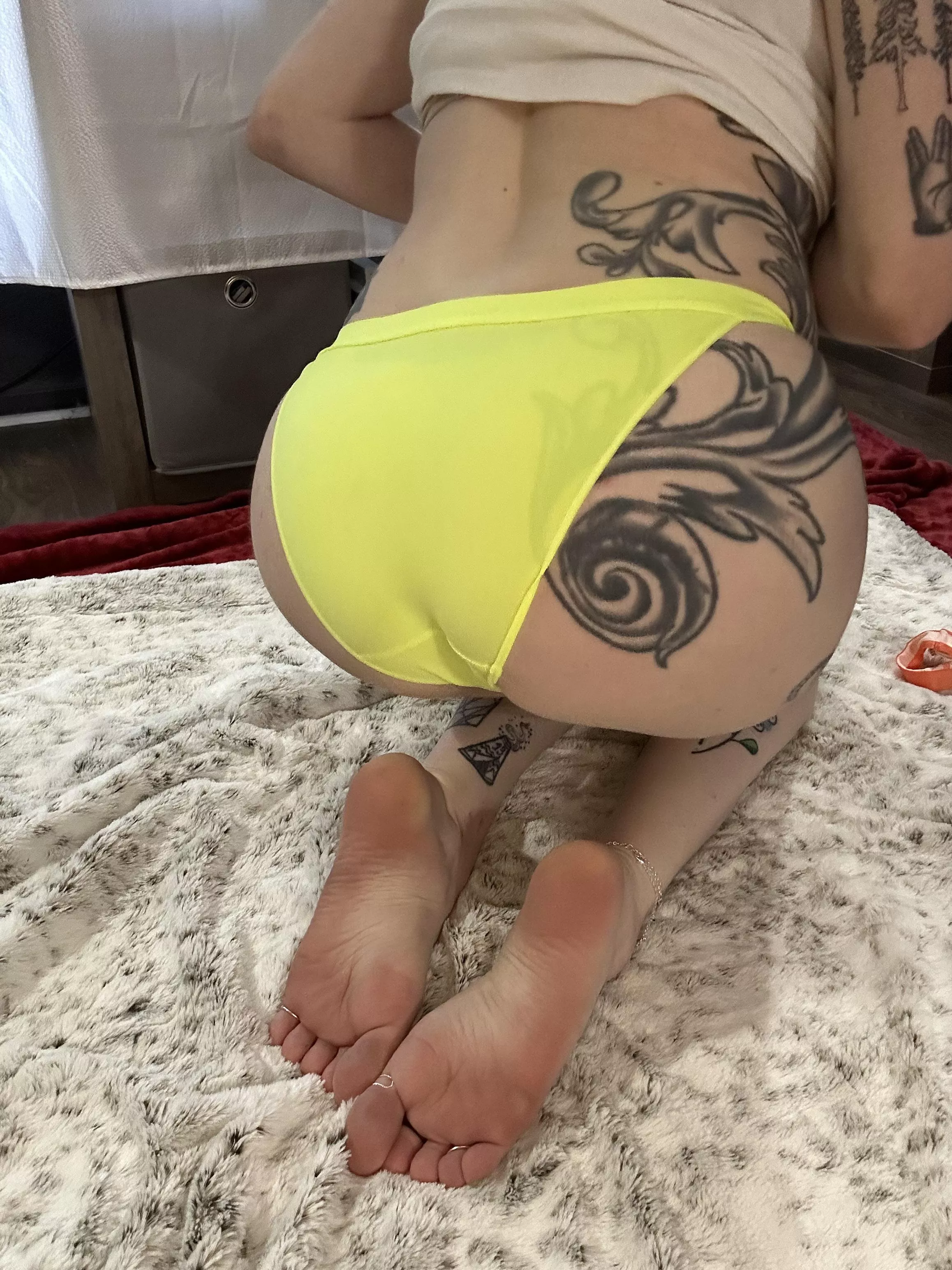 They match my nails! So cute posted by Red_Lilly_sole