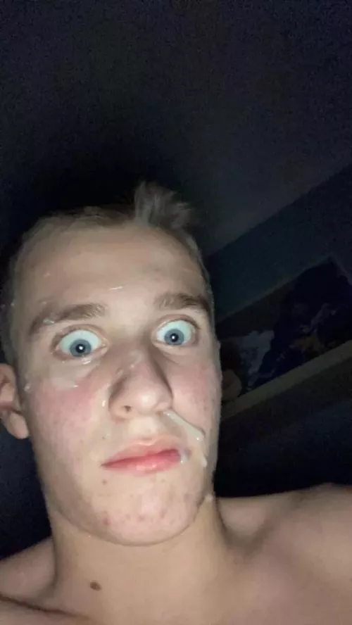 This was my FIRST Facial haha by 2004hottietwitter