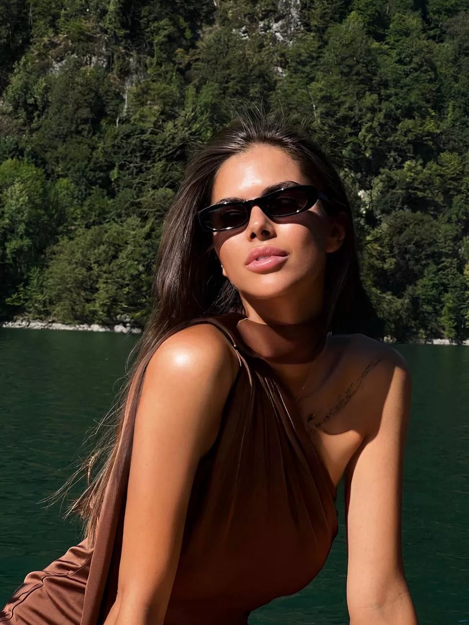 Viki on a lake posted by devidasa108