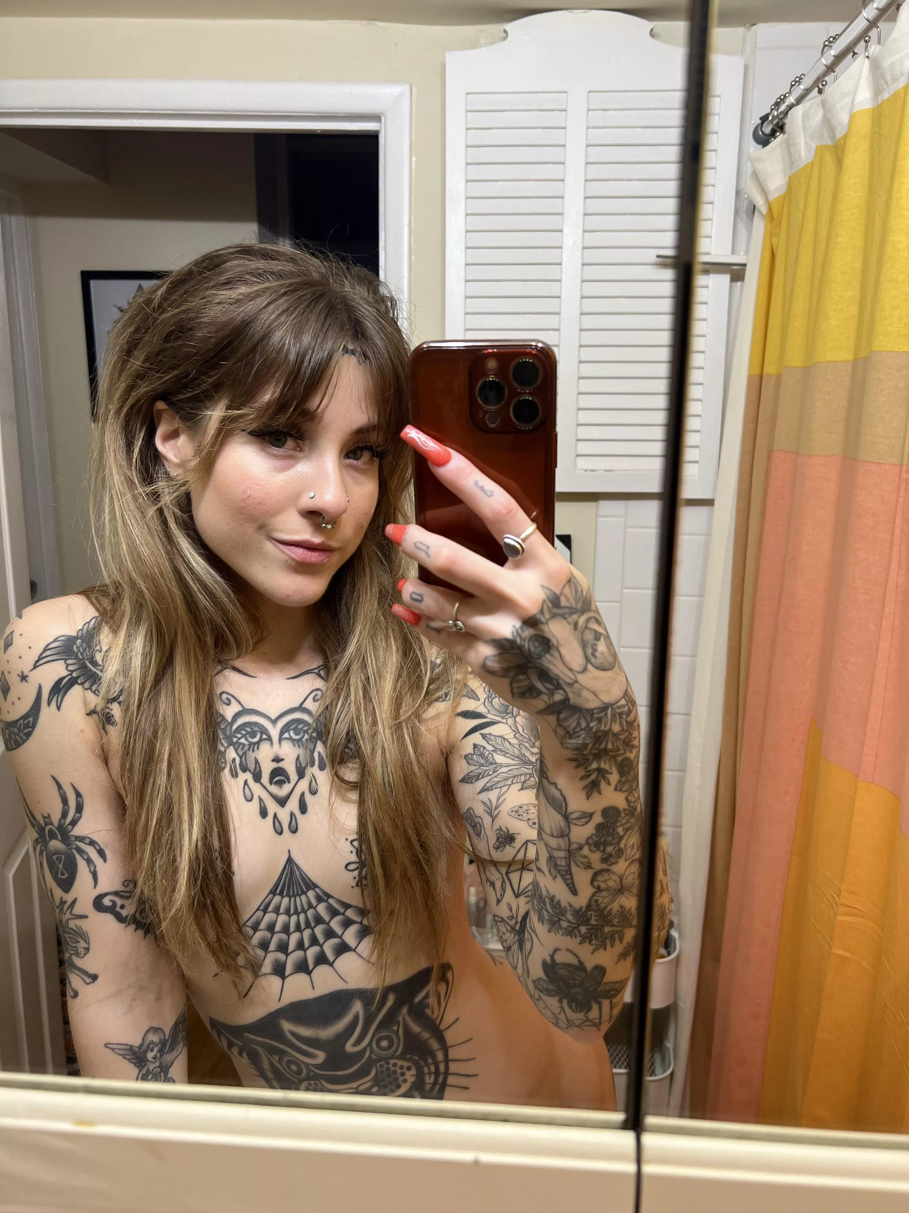 weeeee first post here! hi i’m olive :) posted by awlivv