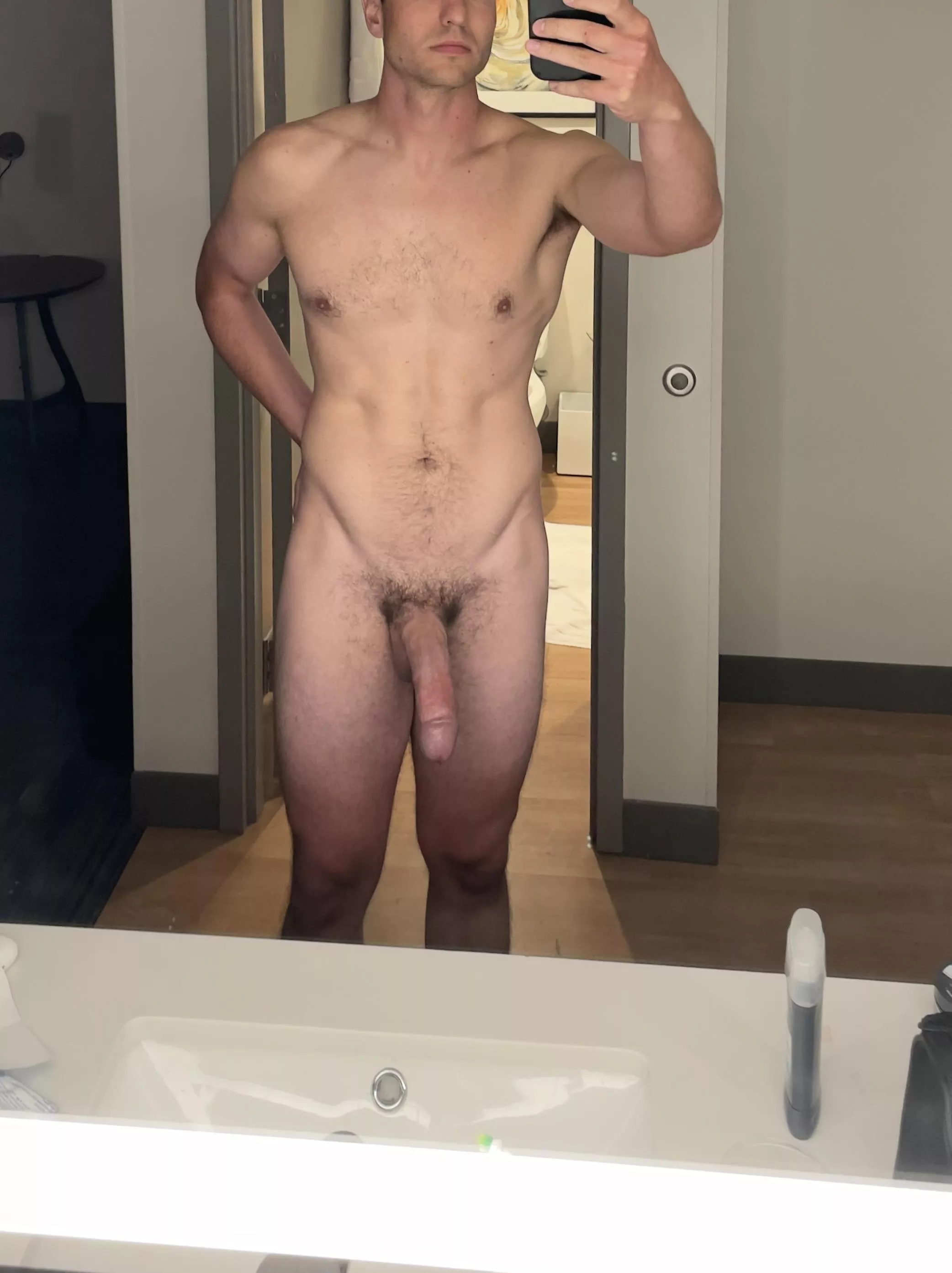 Who wants to be manhandled by someone 6’4”? posted by Porn_Aesthetics