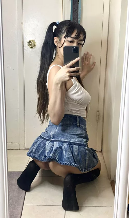 Can I sit my pretty butt on your face? by bunnygirlanon1