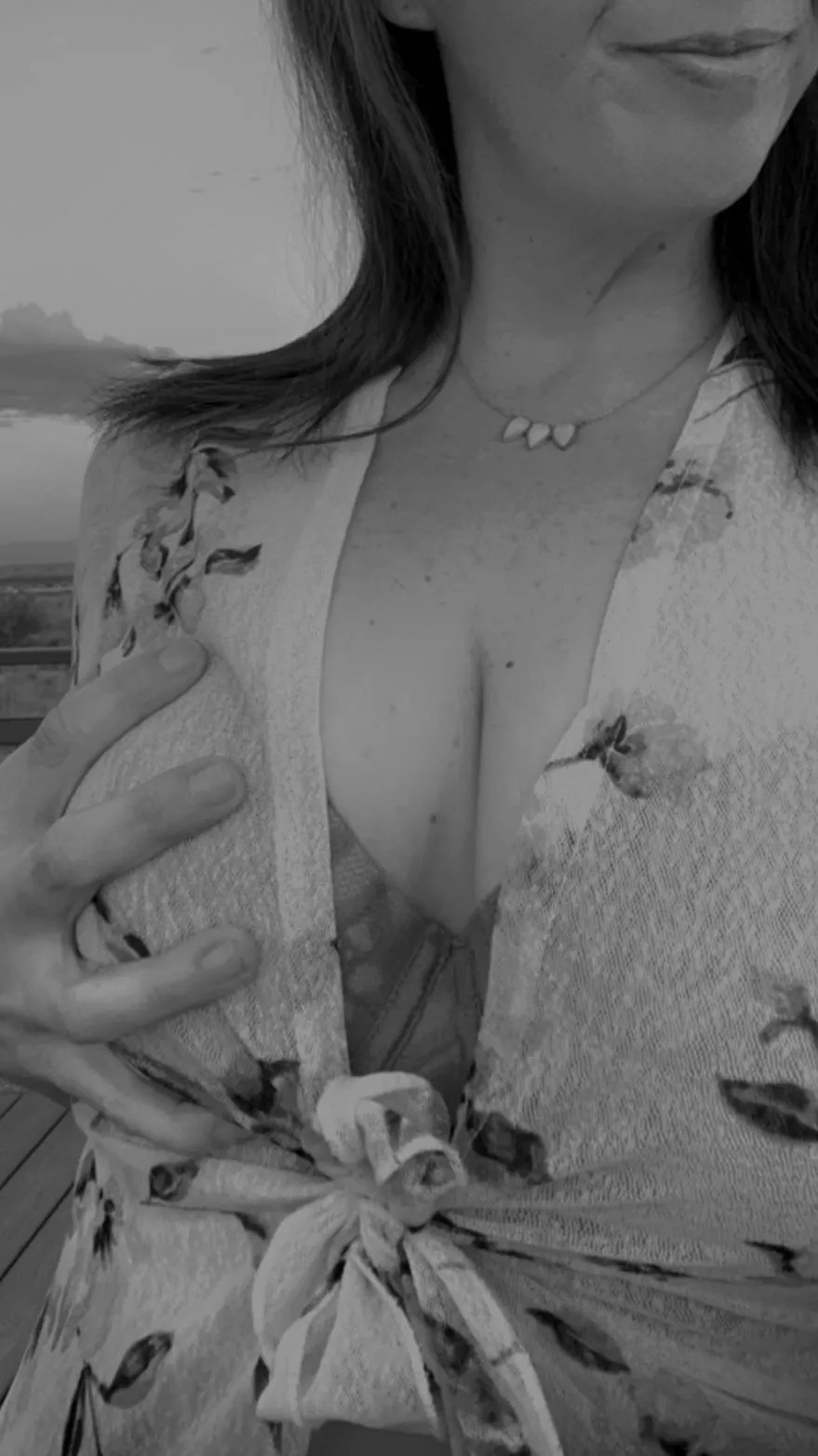 Hold on tight posted by Sweetestdesire82