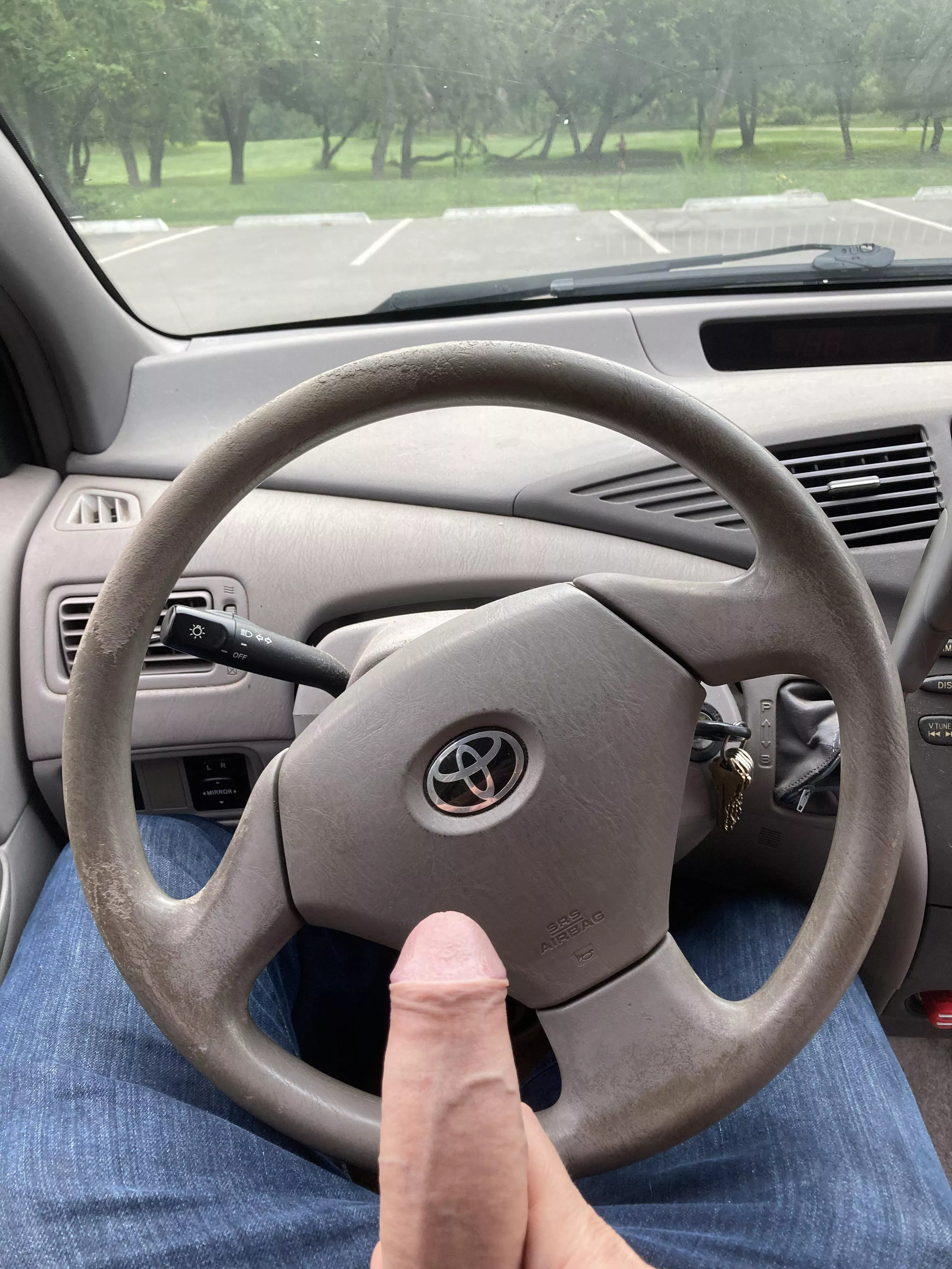 I found a new spot. Even more beautiful people around posted by JesseLoves00