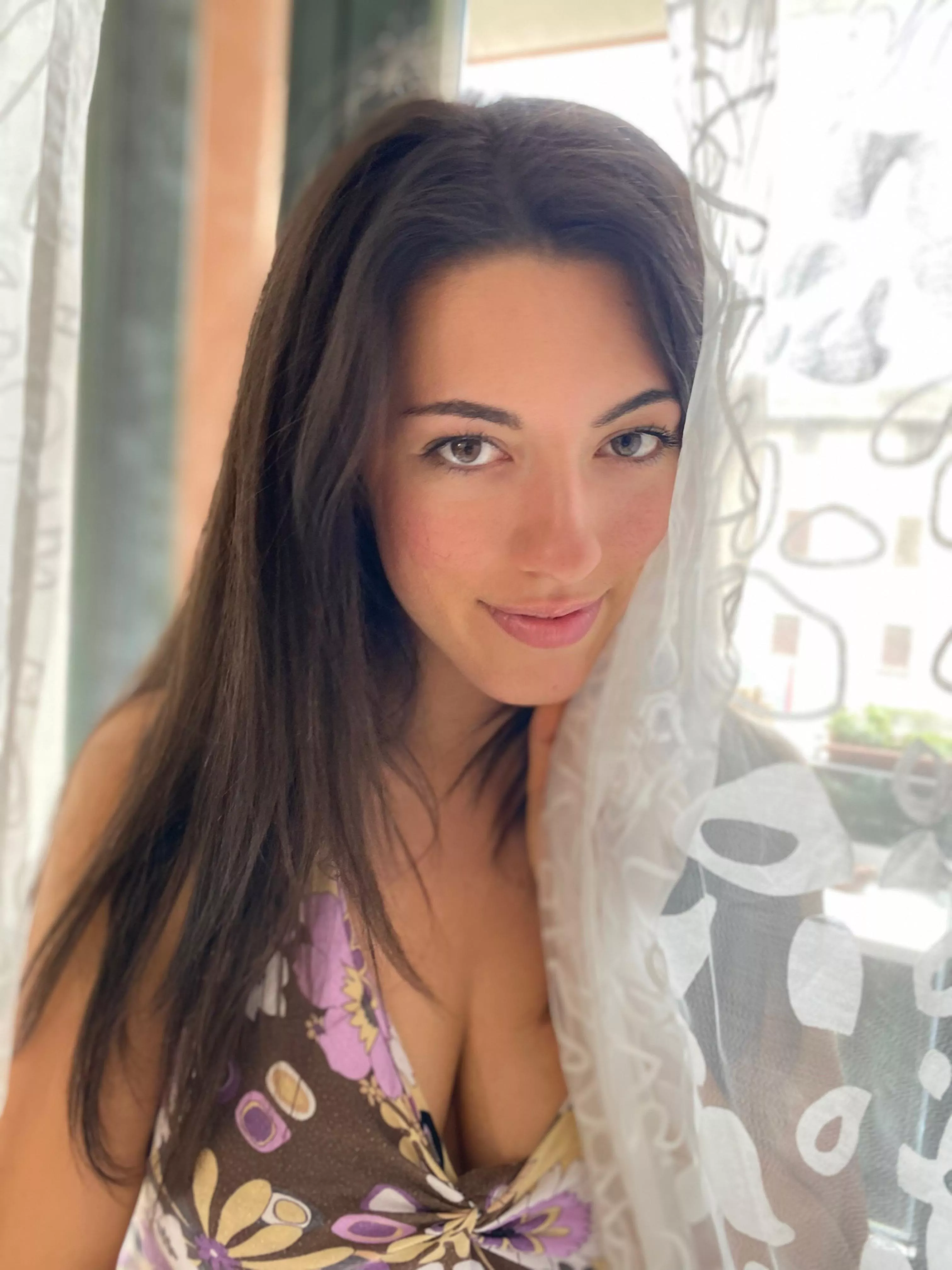 I'd like to be the one who wakes you up every morning with my gaze F19 posted by little__devill