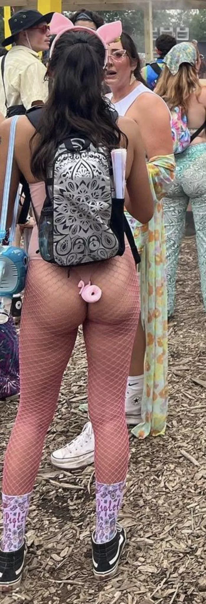 Ms Piggy posted by islandguy3