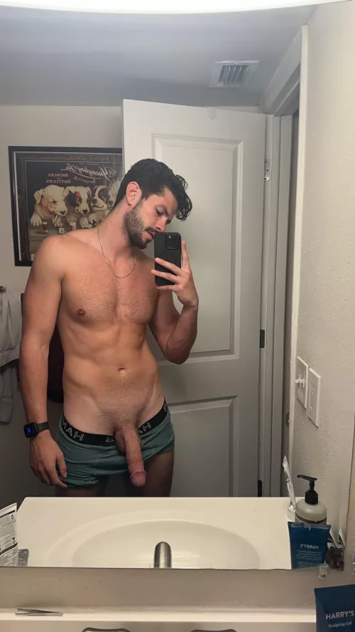 Who’s coming to lay in my bed with me 😉 by Electronic-Mix8289