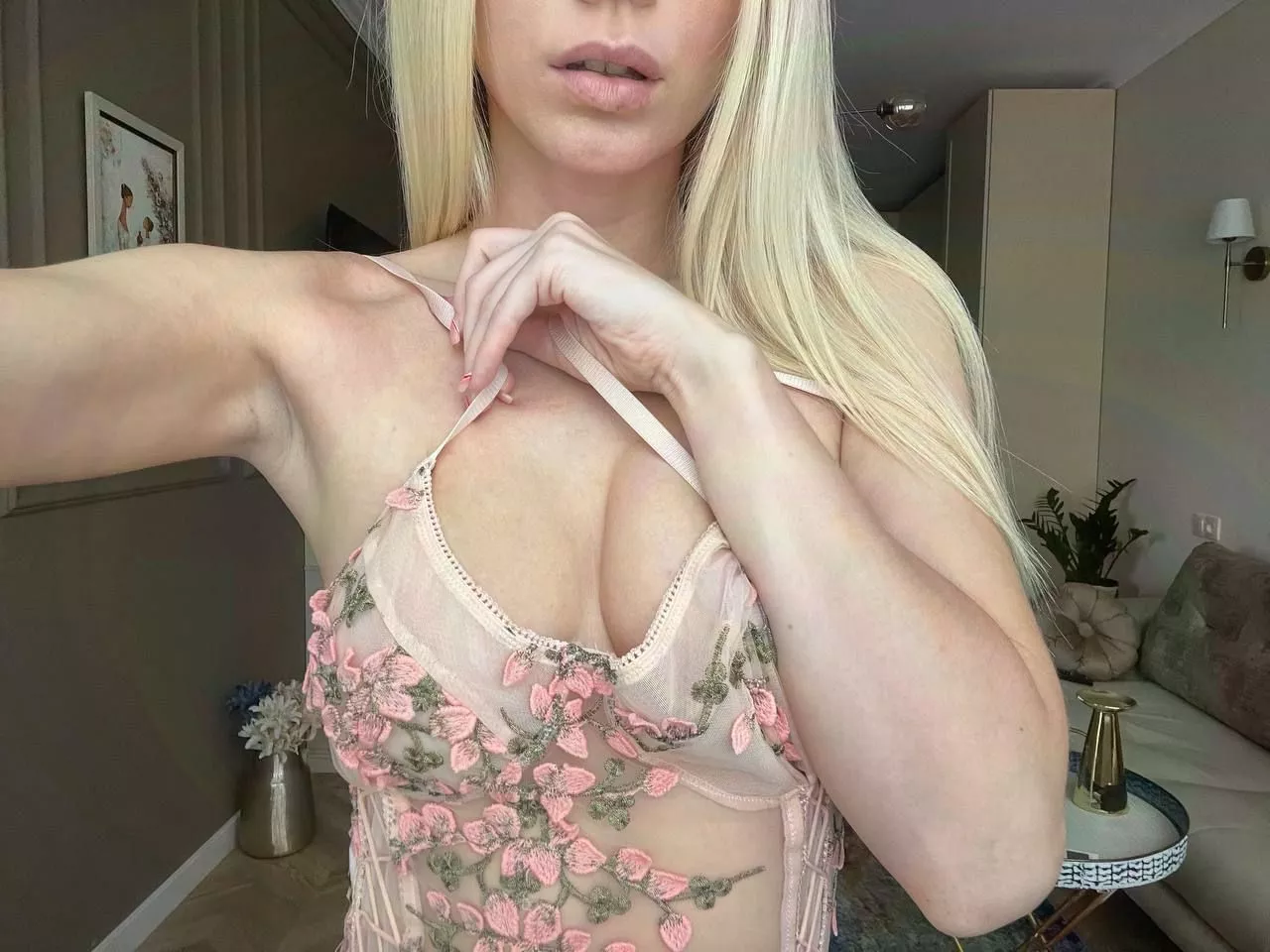 A good day to stretch all my holes posted by camelatscn