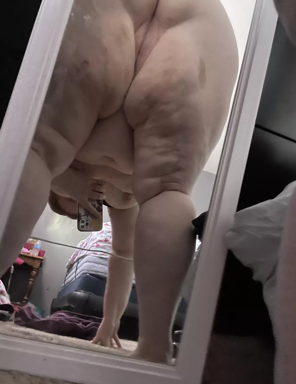 Am I too fat for you daddy? posted by trashpussywhore