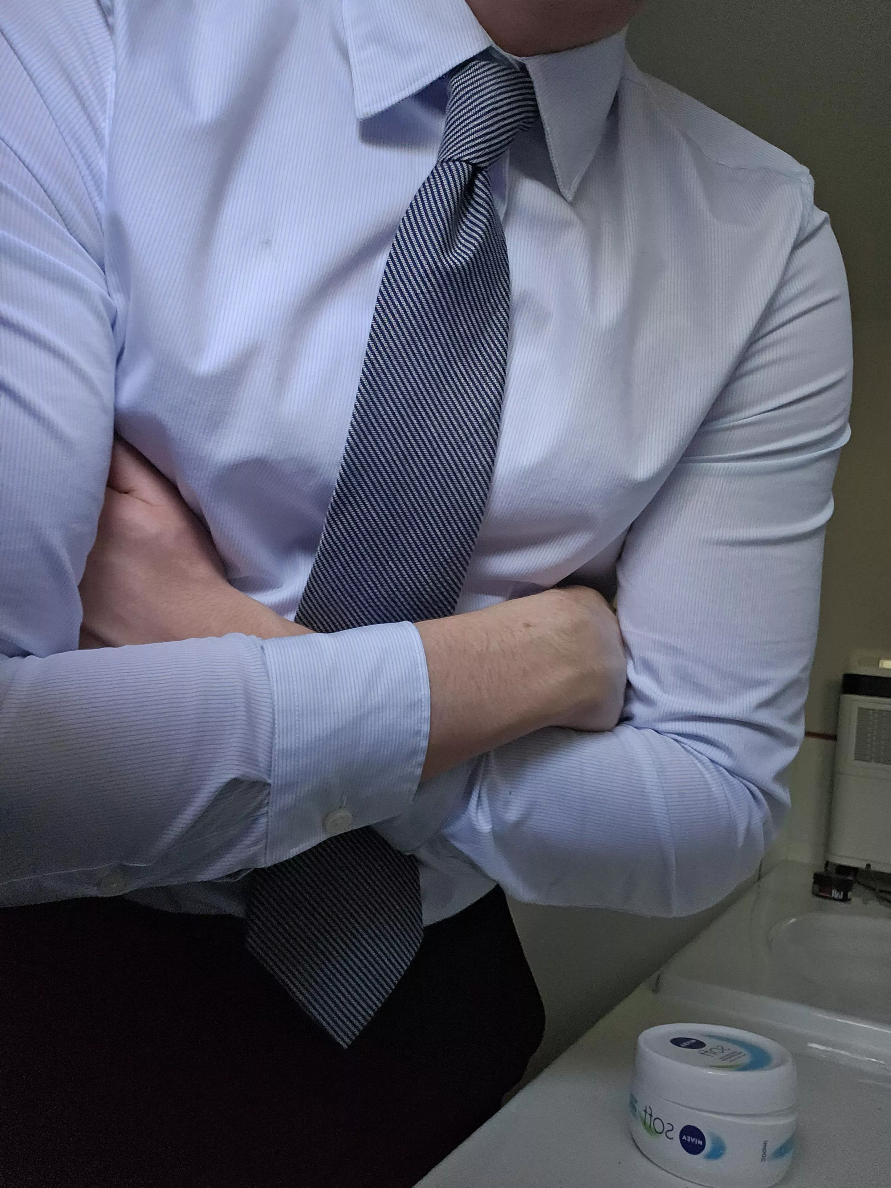 Any love for work clothes posted by uporabnik1234