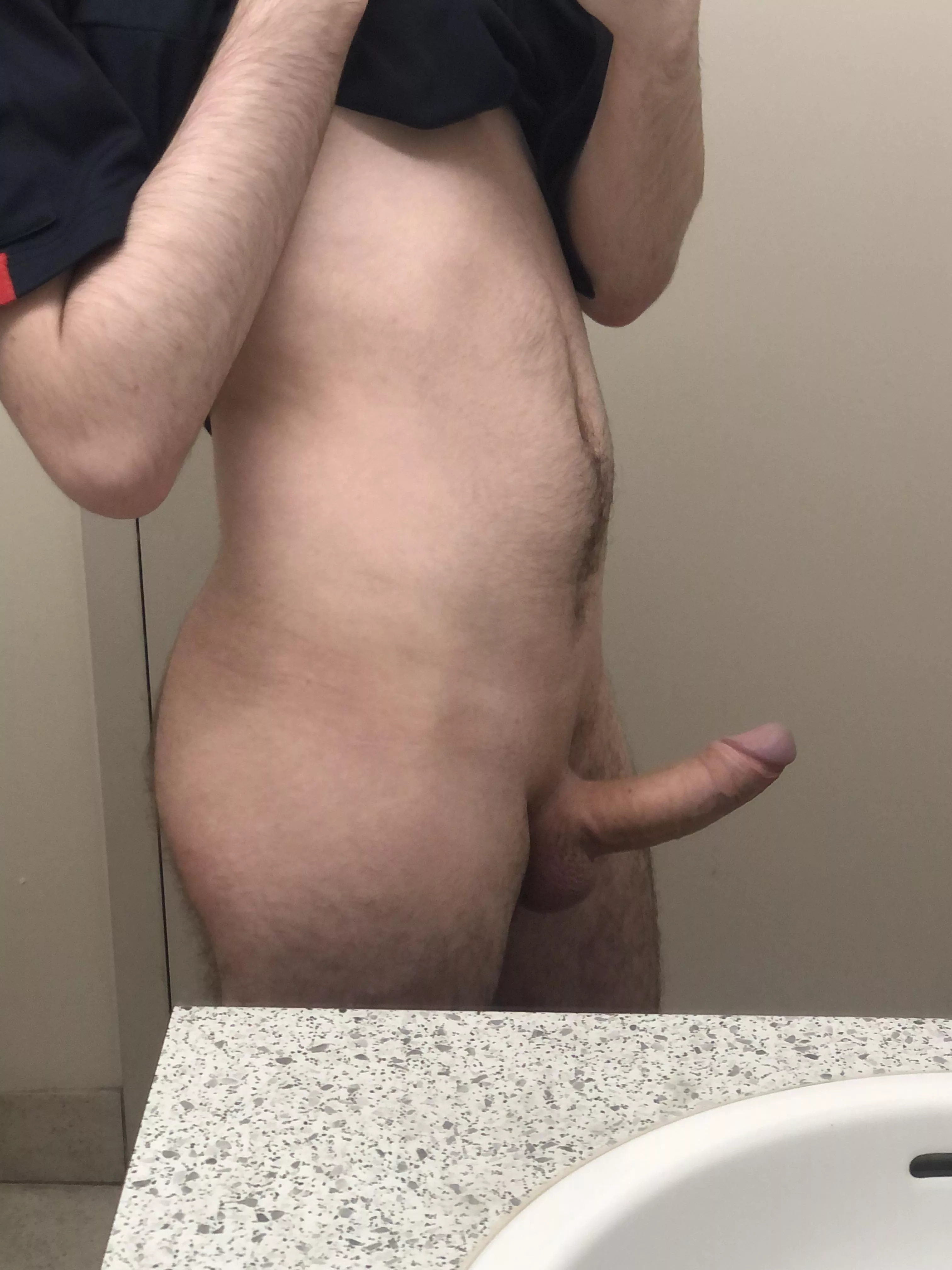 Bored in the Bathroom at work posted by ThySnawdinger