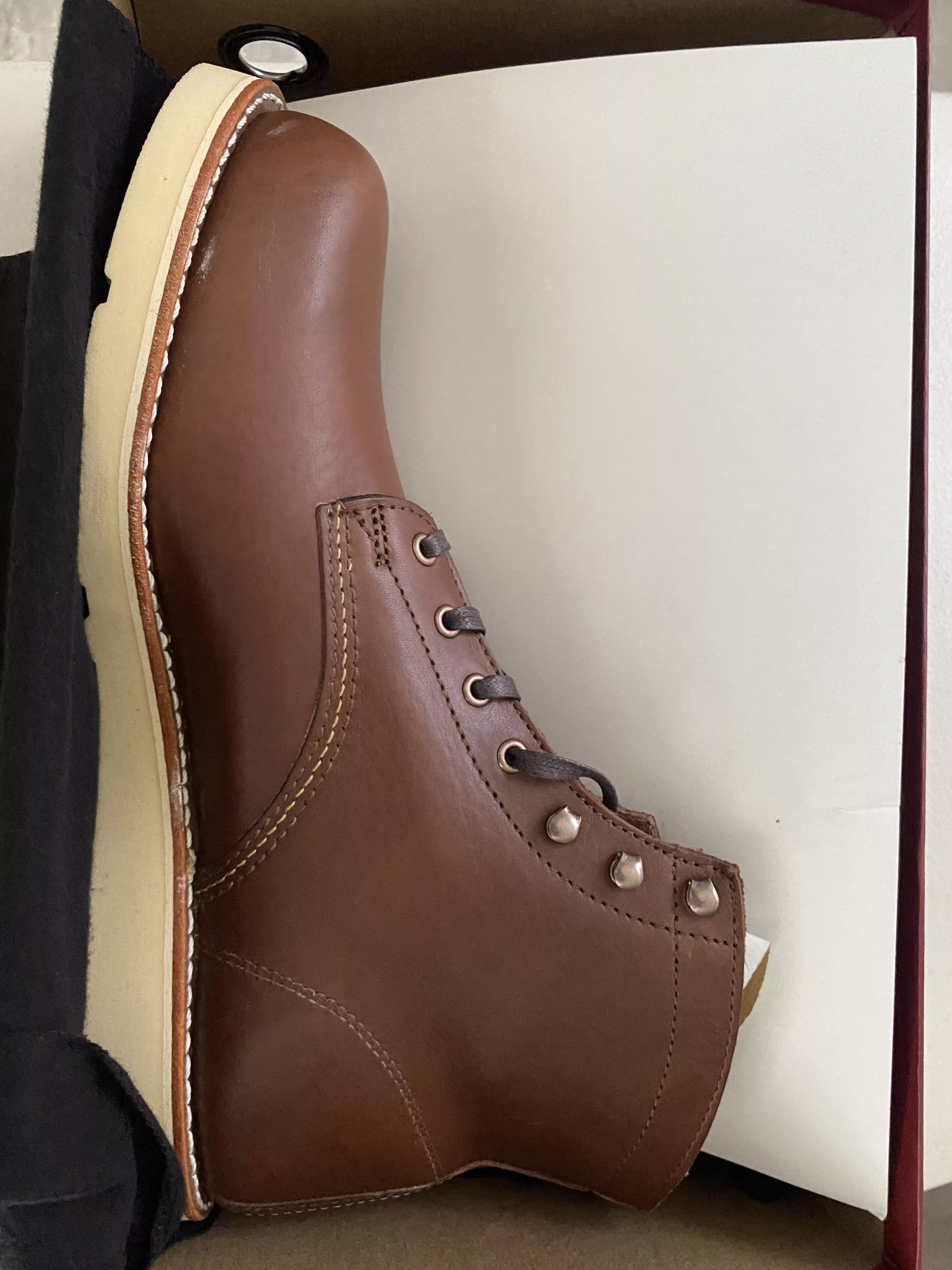 Brand new 1000 miles I got for 130 bucks posted by RIPugandanknuckles