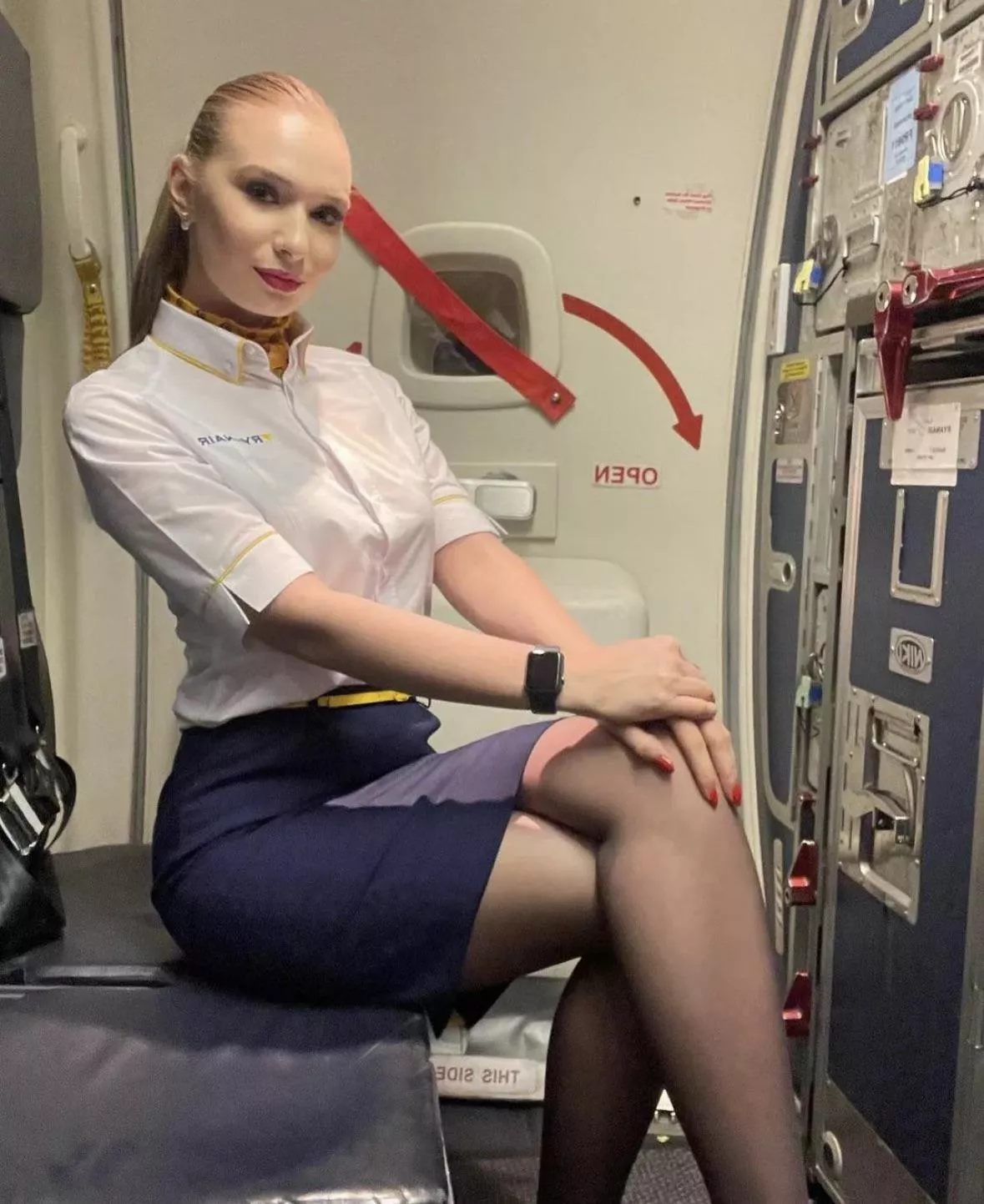 Cabin crew posted by arrayoutofbounds