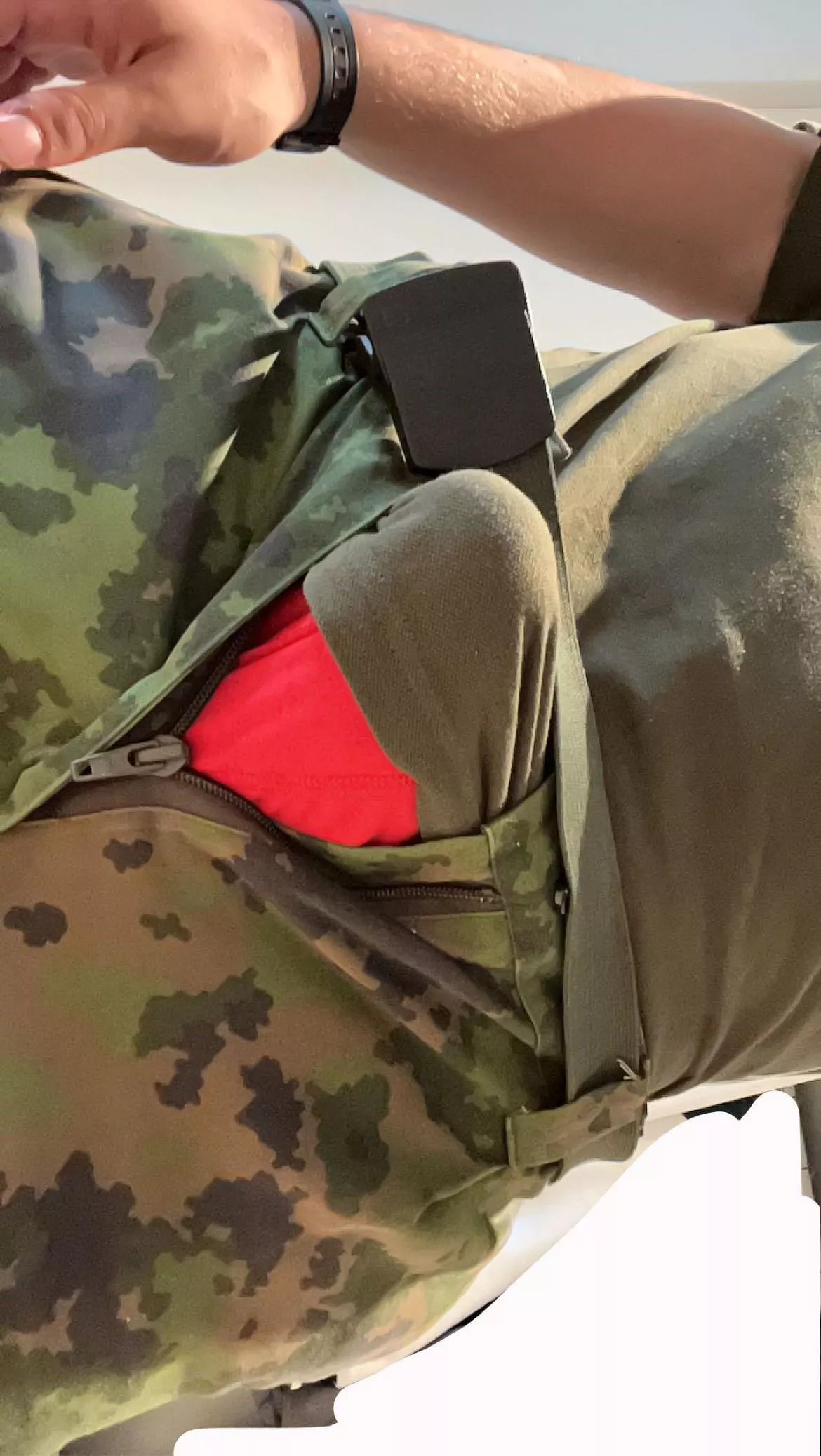 Can’t keep it in my pants anymore posted by leothesatisfier