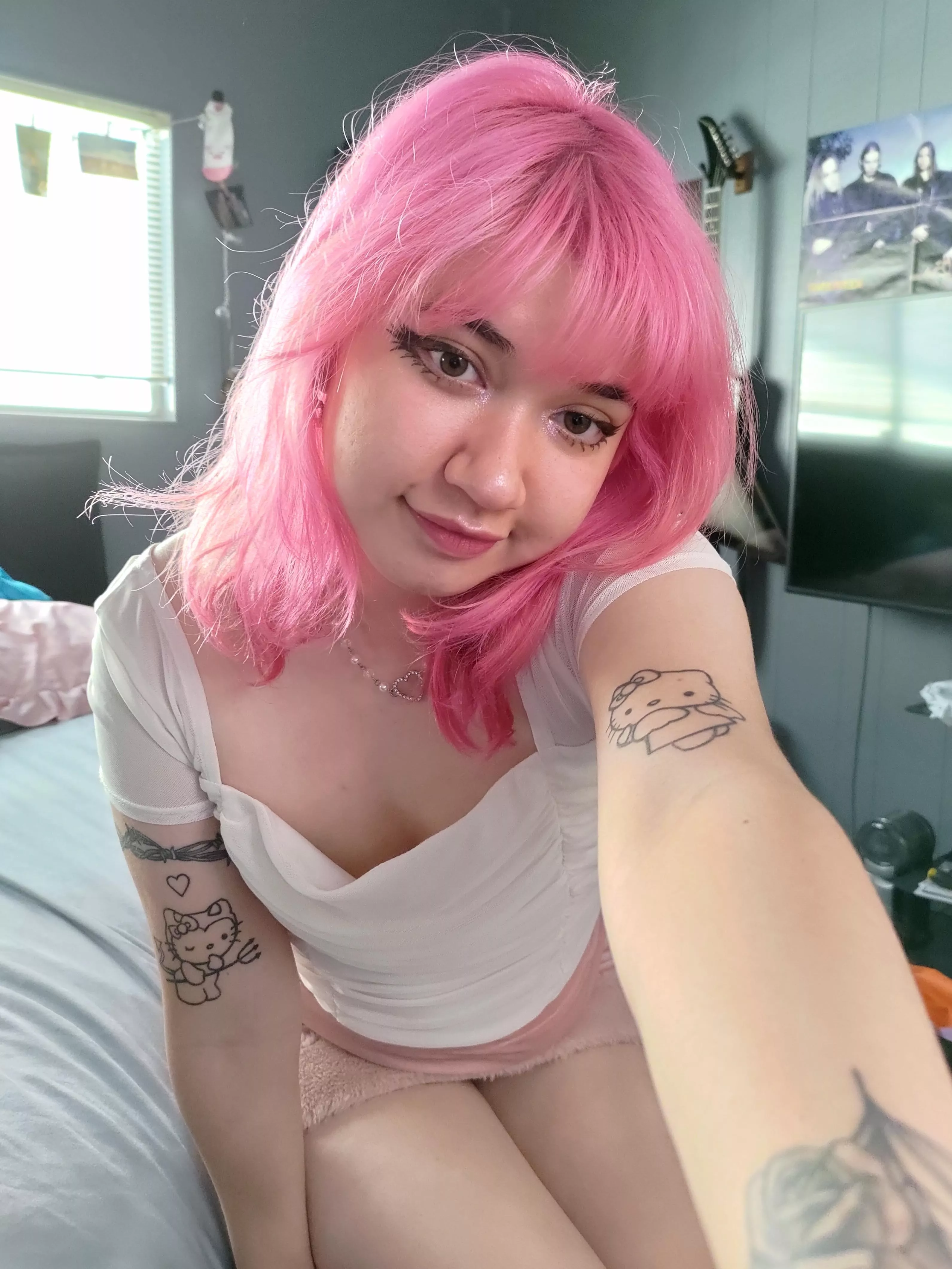 Cut myself some bangs! ✂️ Is it cute 🤭 posted by RainbowValentine