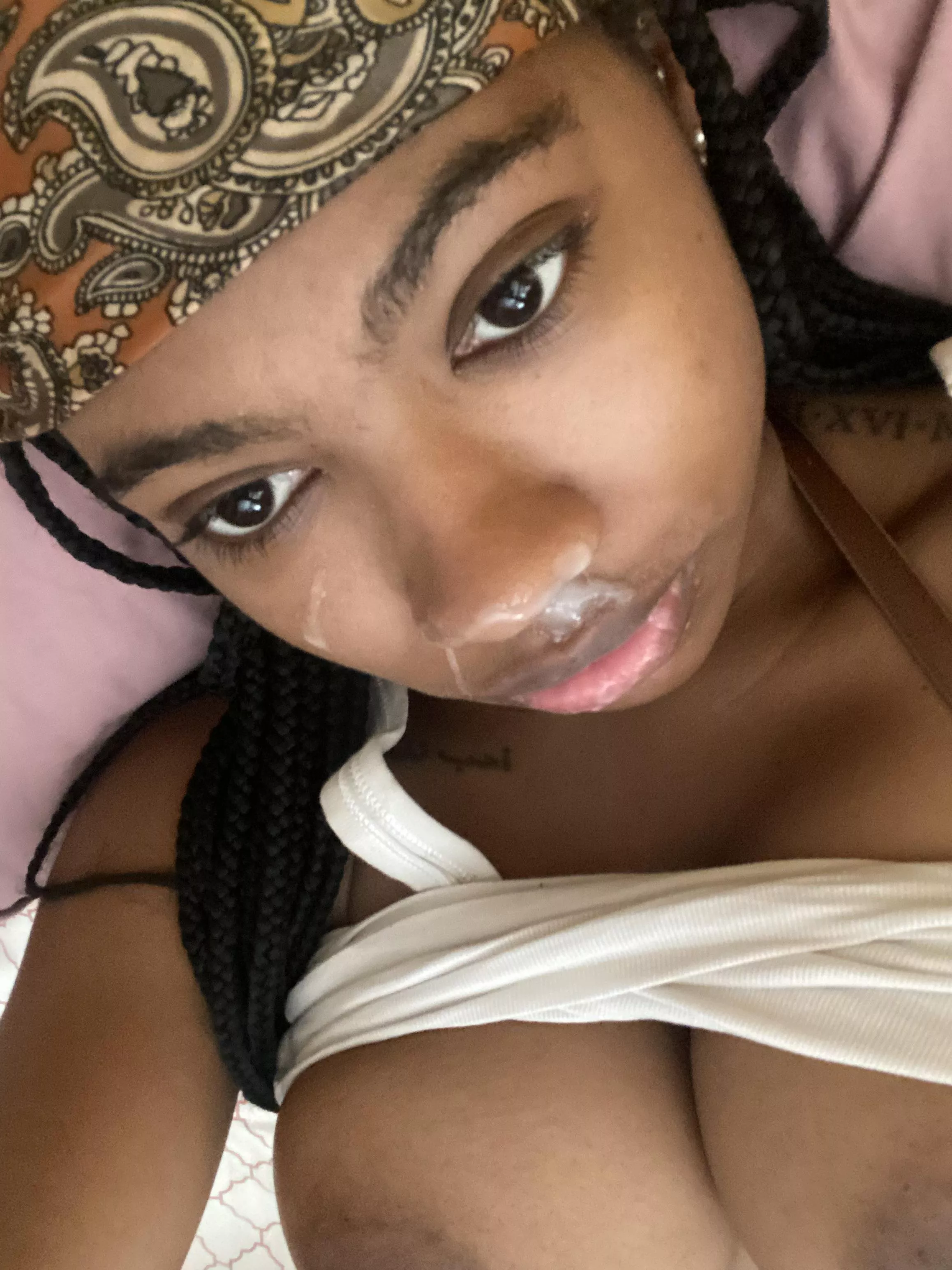 do I look cute with cum on my face? posted by xoxoxoprincess