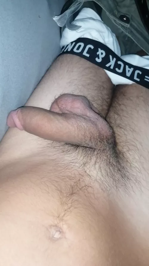 Does anyone else have this problem when they're lying on their side? by Novel-Ad-9757