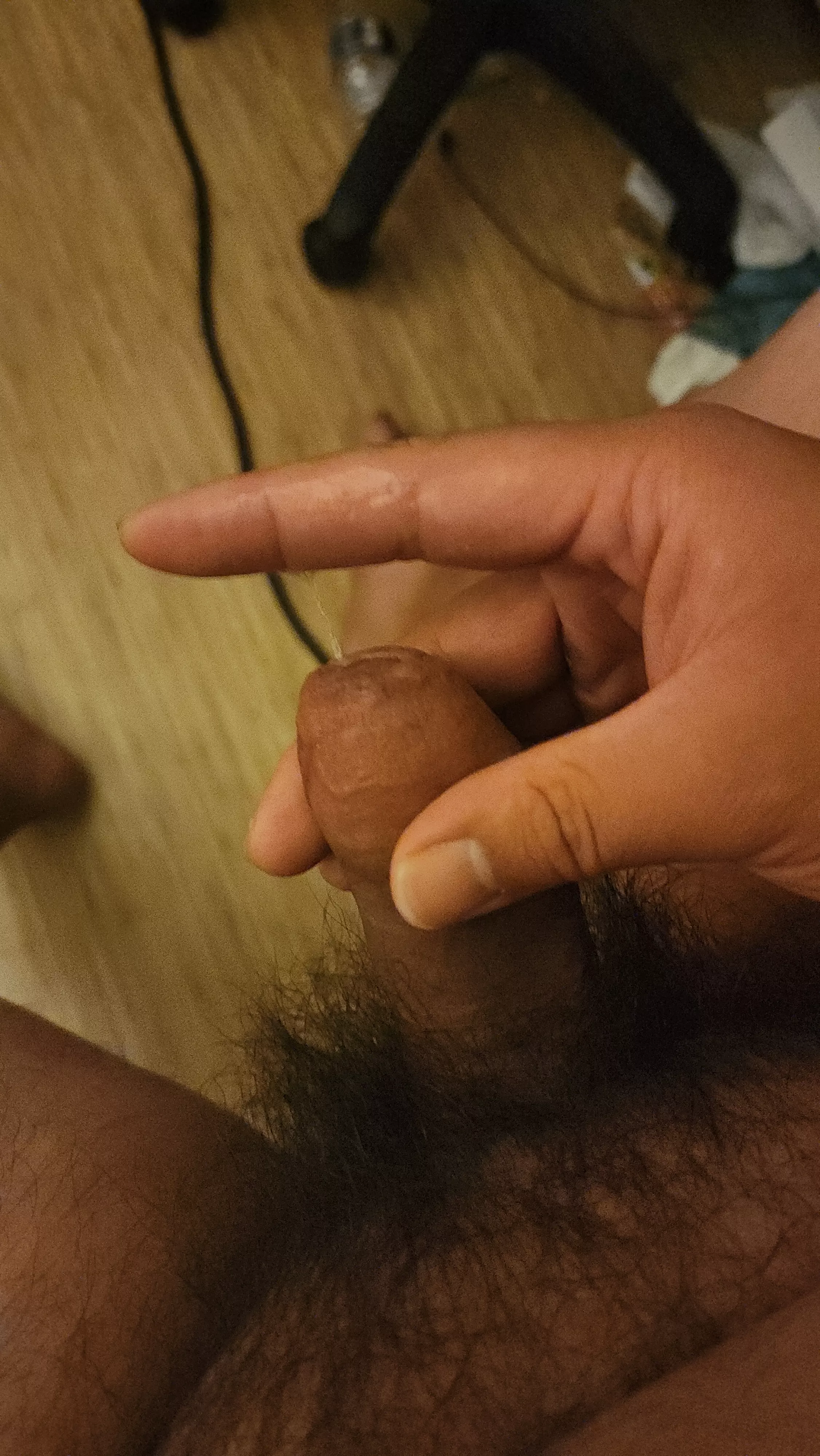 Edging with lots of precum posted by Kztokiri
