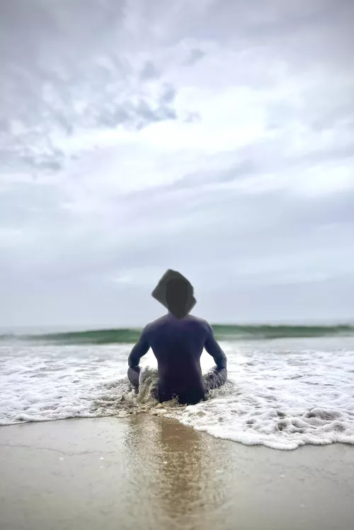 Empty Beach days by Manzan868