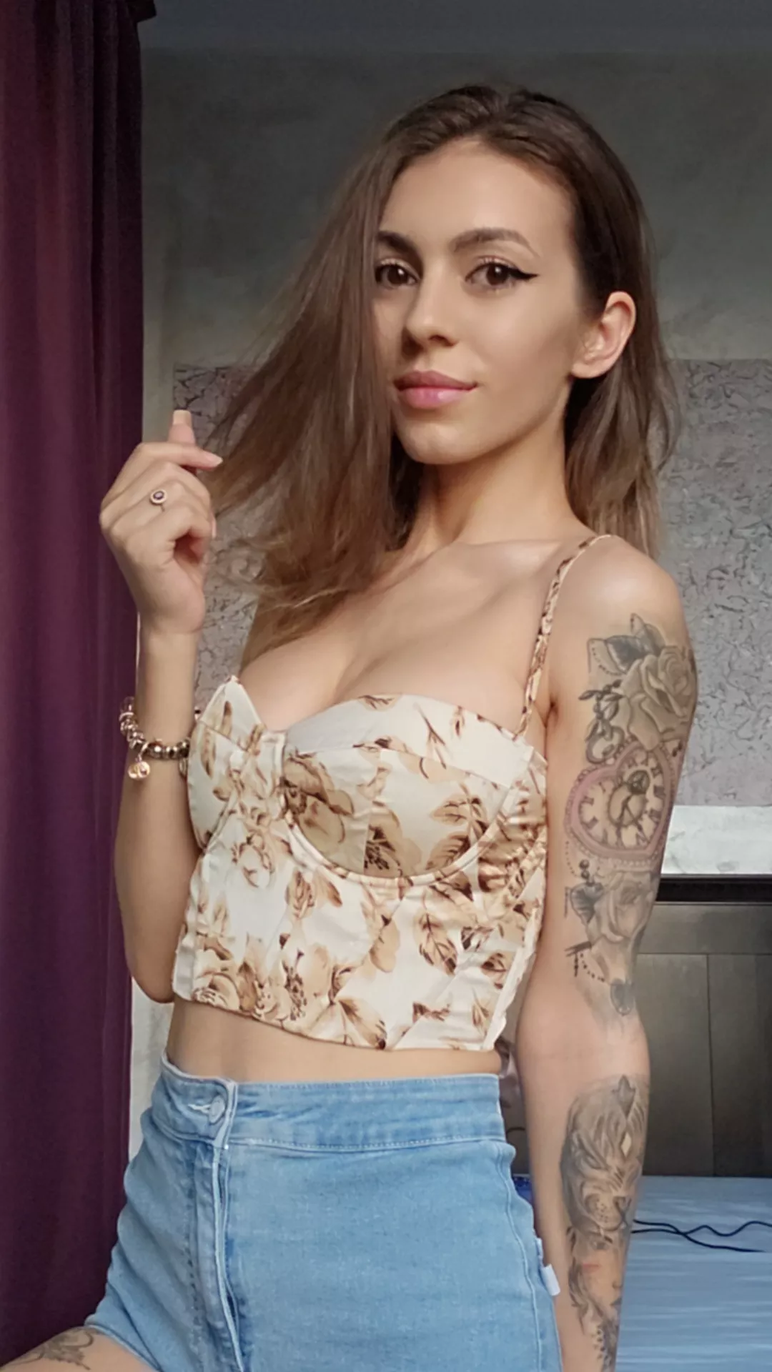 Getting ready for our date posted by ForsaknStandard