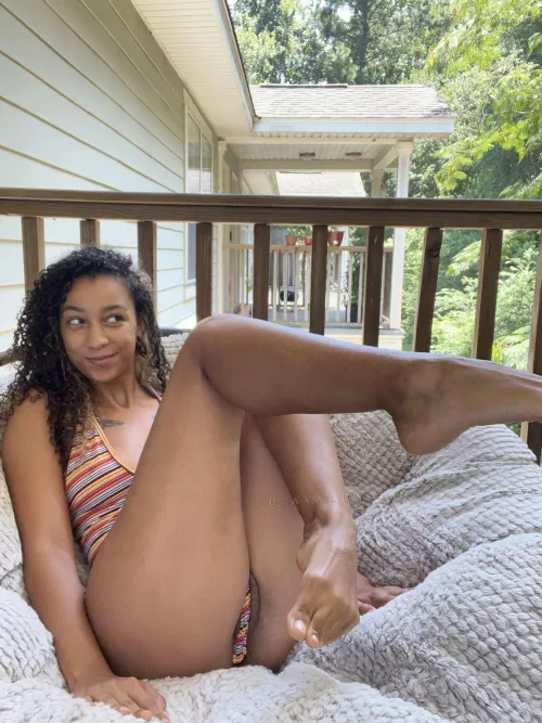 Hopefully the neighbors didn't see anything! by avaluna96_