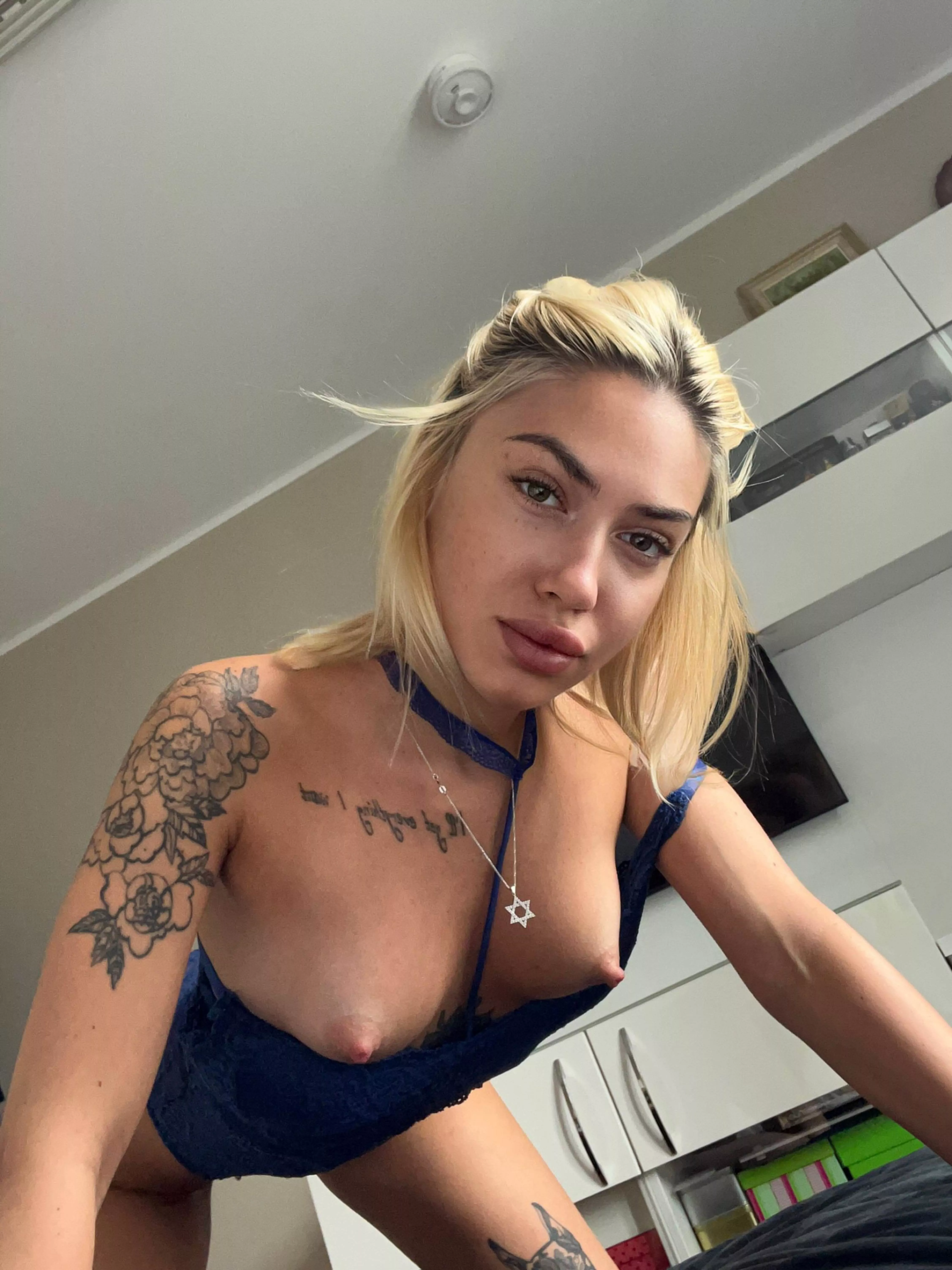 I enjoy surprising people with my body posted by thrownplatelet89