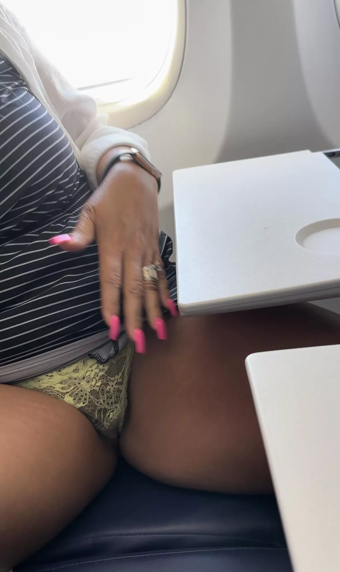 I love the window seat! posted by MineIsHot