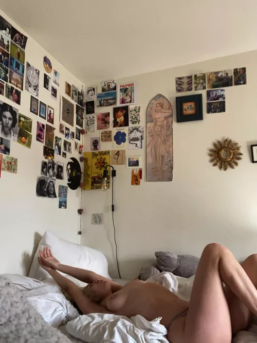 I want to relax a little bit today by superiorScholium46