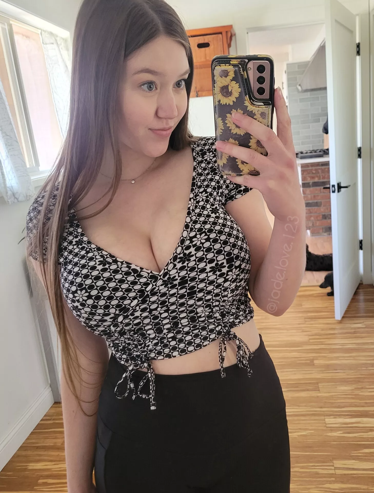 @jade.love.123 posted by jade_love_12345