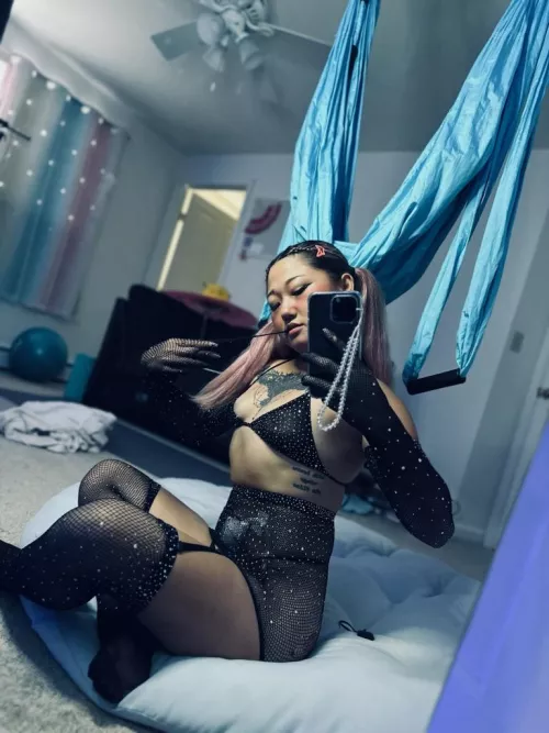 My sparkly lingerie 😍 by Cutie_Rose_420