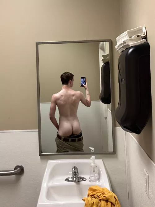 quick ass pic in the work bathroom, thoughts? by suthrnston3r