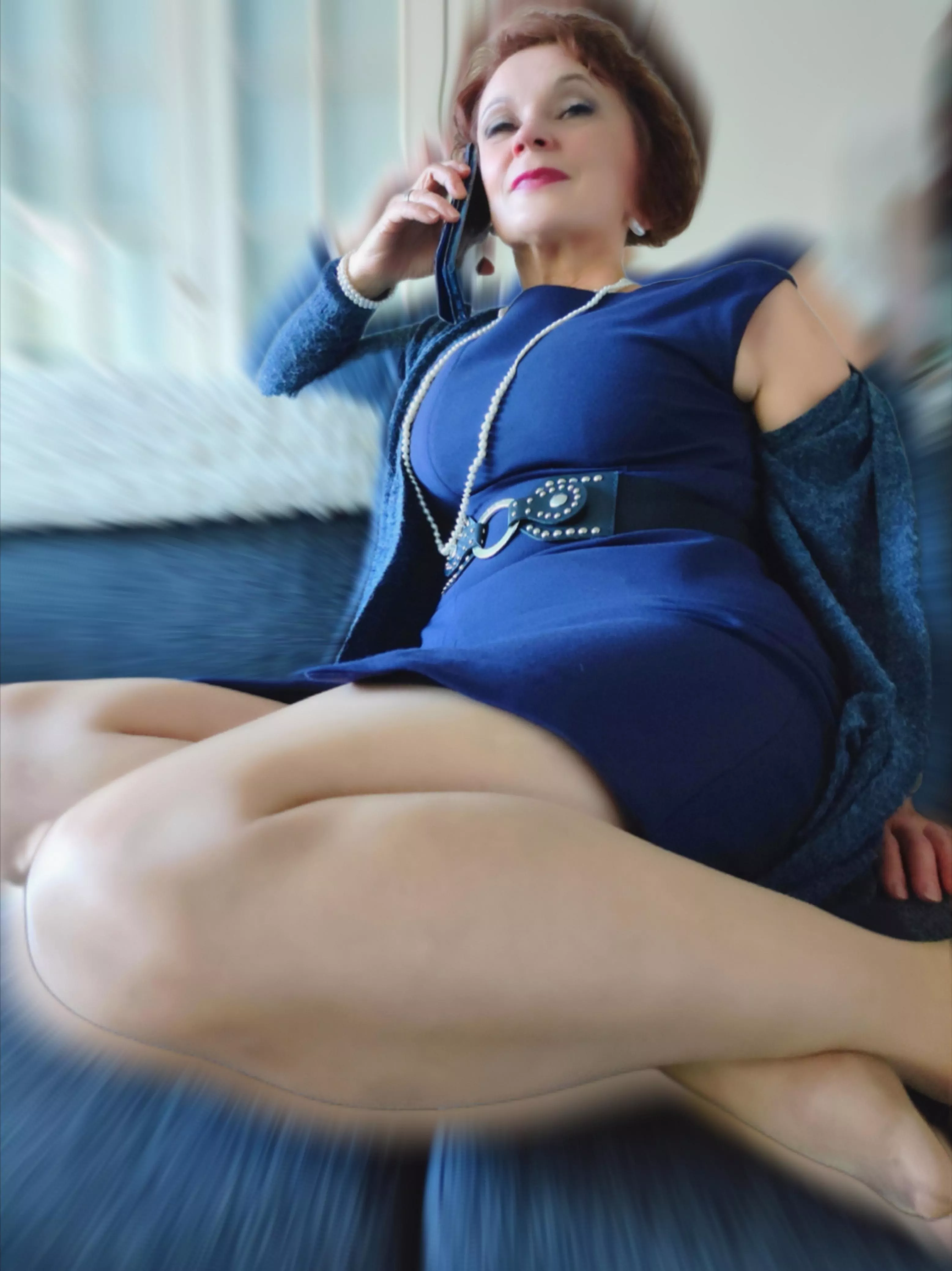 Secretary Sylwia at your service 💋 posted by MadameSylwia