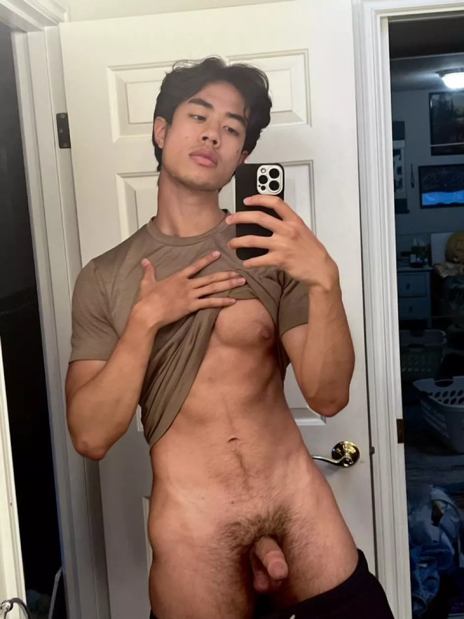 so horny rn posted by sinchonut