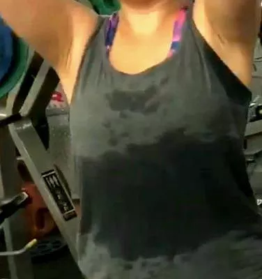So sweaty;) posted by nayantarap108