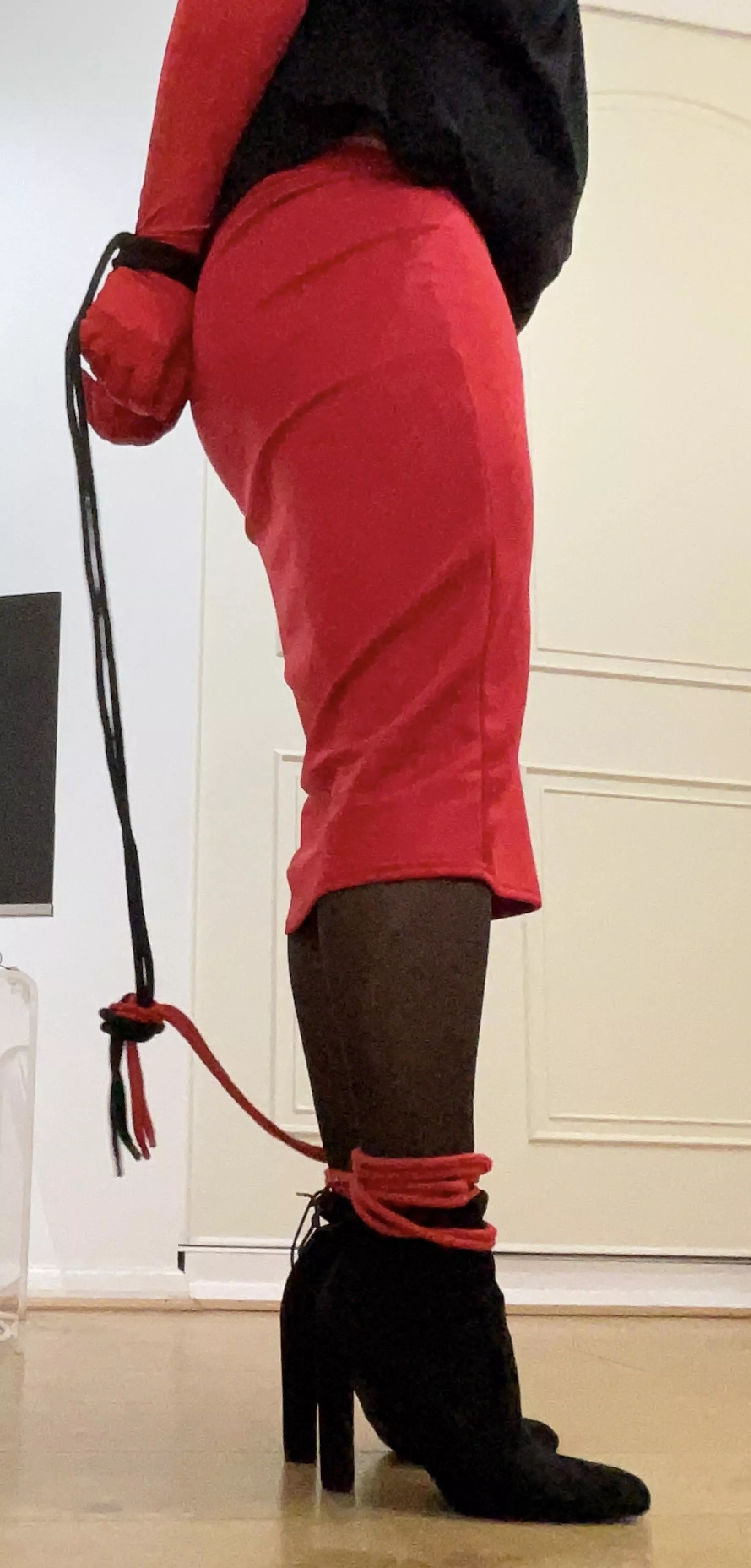 Started the weekend with a little slutty self bondage. posted by Legitimate_Nail6683