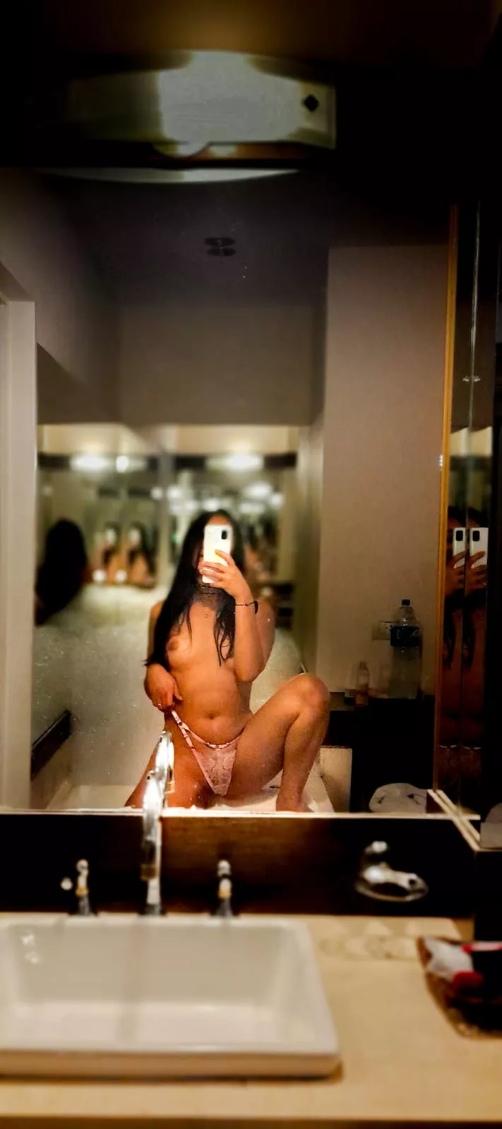 The bubbles are ready, are you cuming? posted by aredollphins