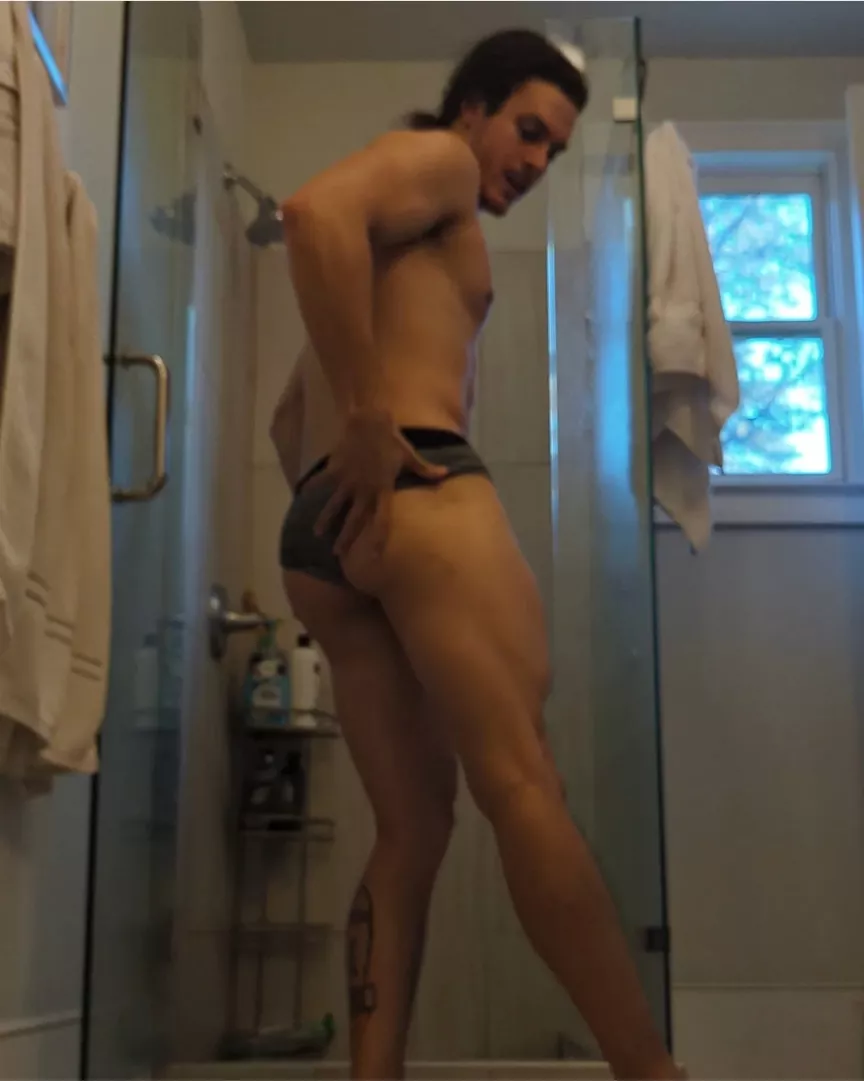 Thick Legs. Thick Ass. All Muscle. posted by meaty_tarzan