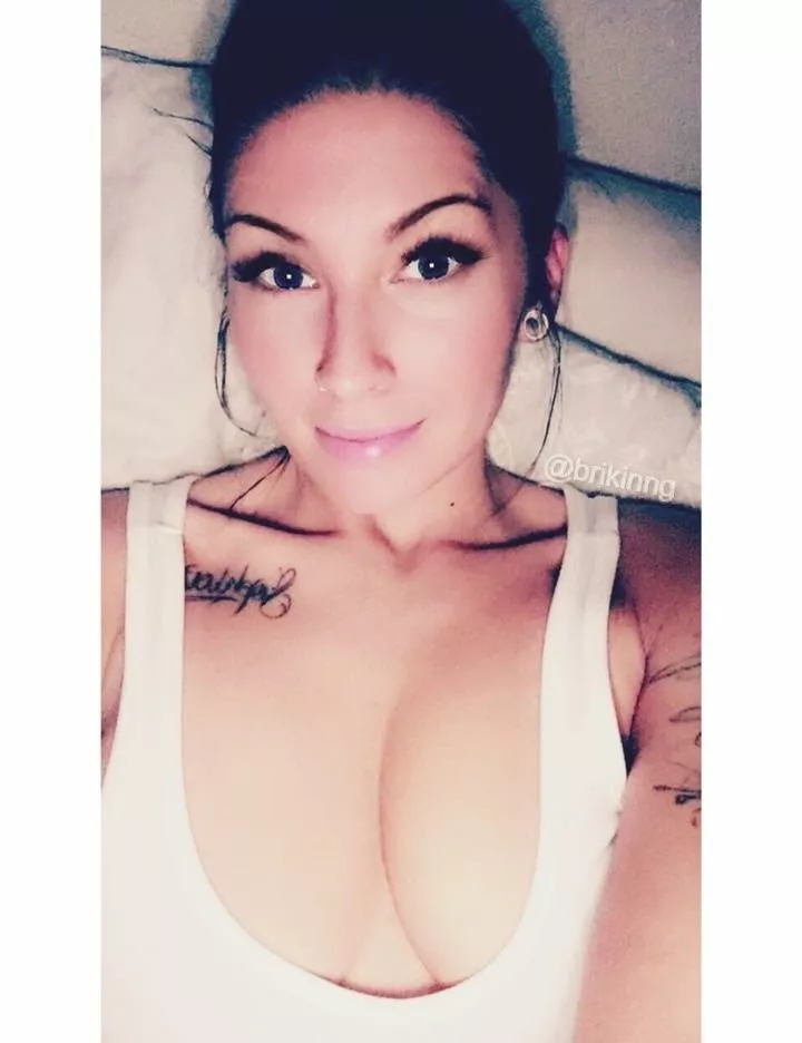 Big and natural just the way you like it posted by hippoboscoiw