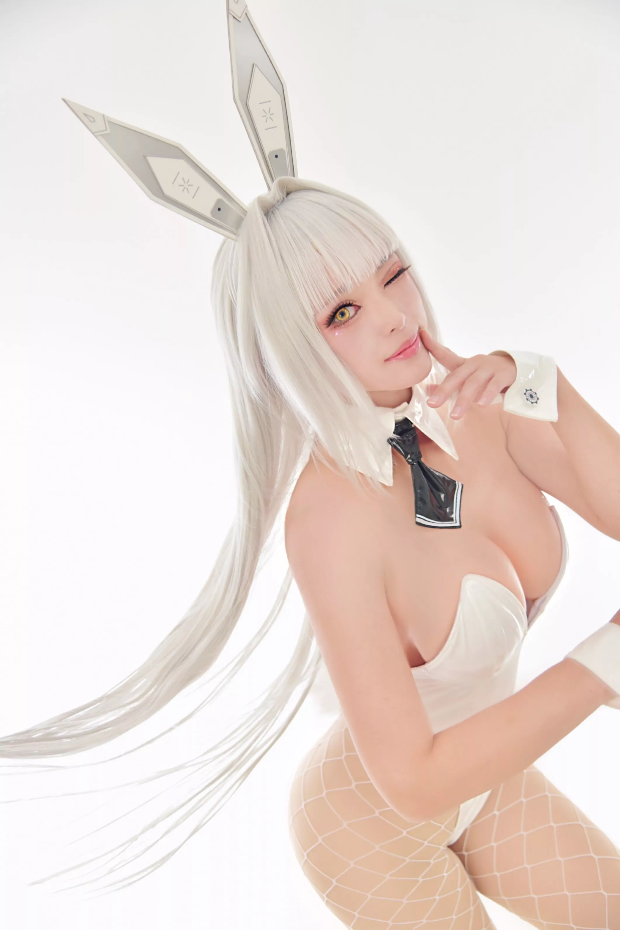 Blanc gives you a wink [NIKKE] posted by DIckieBiggie_666