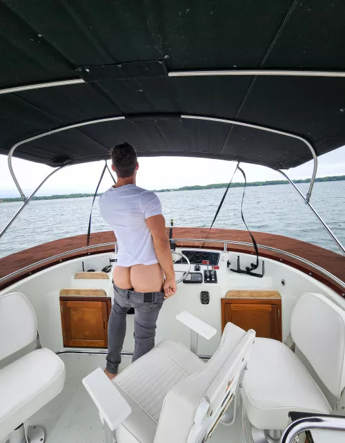 Can I be your Captain? by GetBonedbyTerone