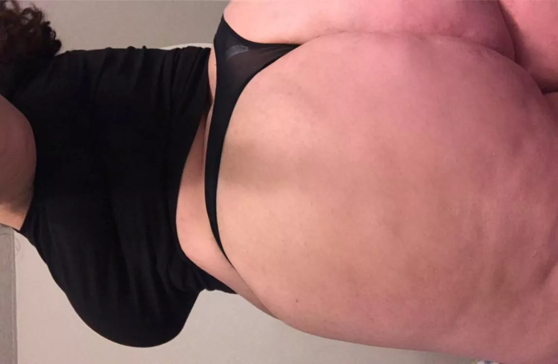 dimples so ya know it’s real posted by heyitsjuicyj