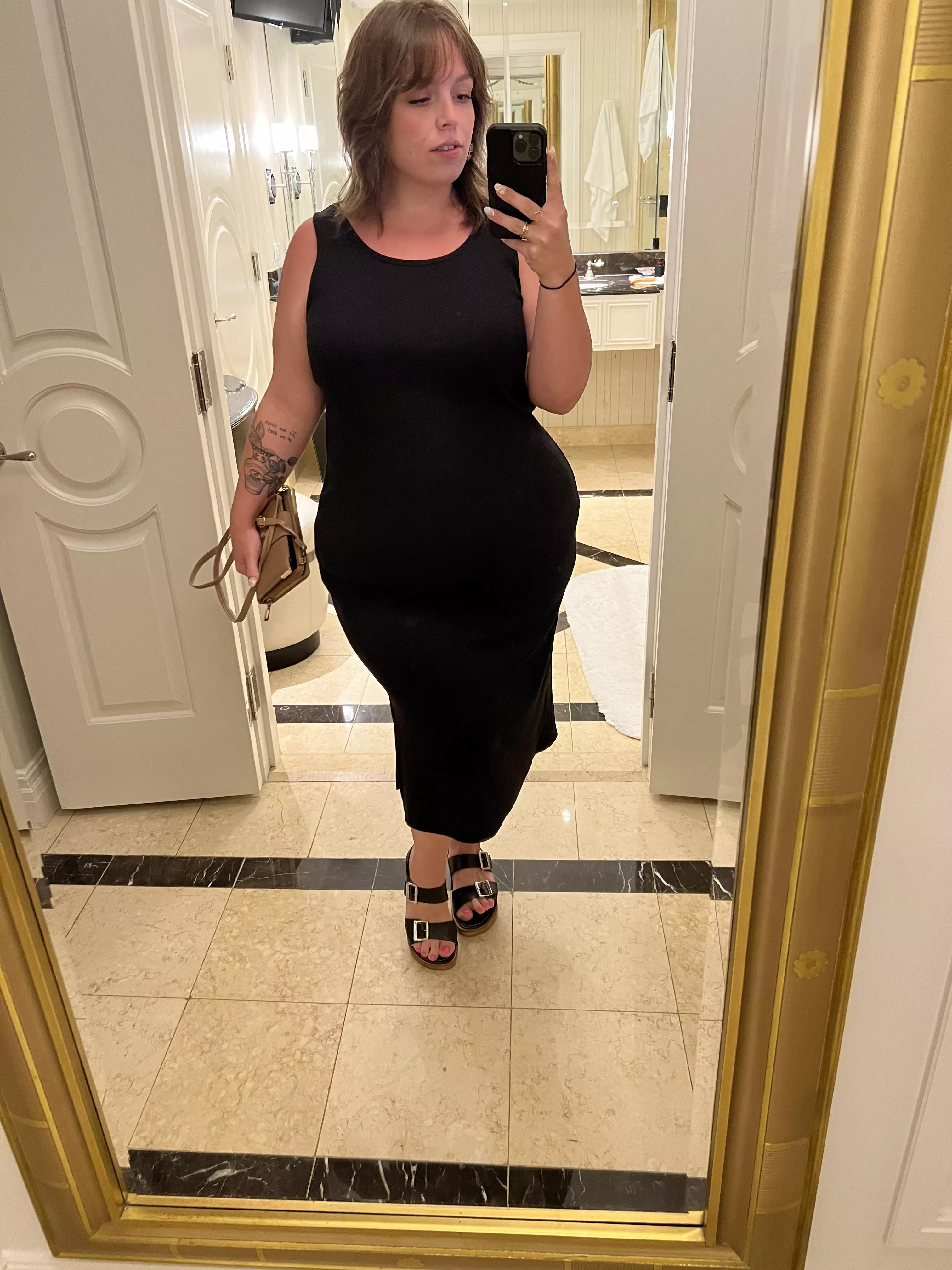 Feeling pretty 🥰 posted by mommagerth