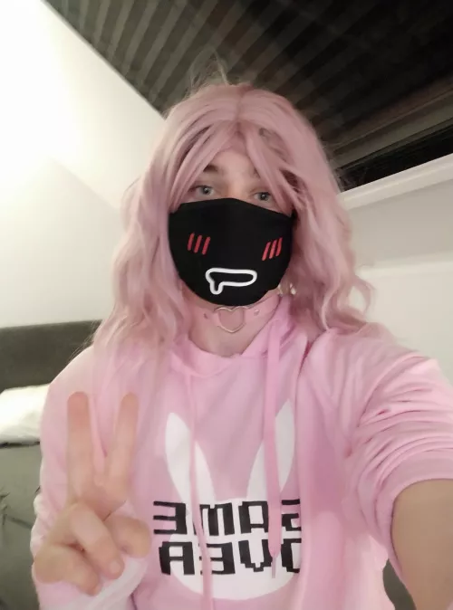 First time posting (some of) my face! I hope i can get a lot more feminine💕 by Shycatboi