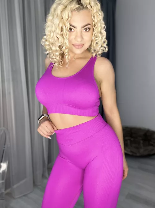 I am not feeling very productive today by Gigiperrin