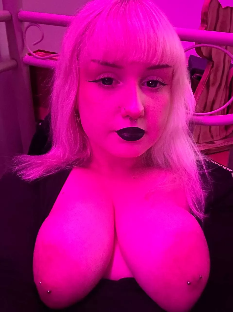 I put spell on you, now you suck on my tits 🖤😏 posted by meow_yuumi