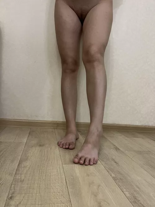 Looking for someone to make me melt by falselyFormat