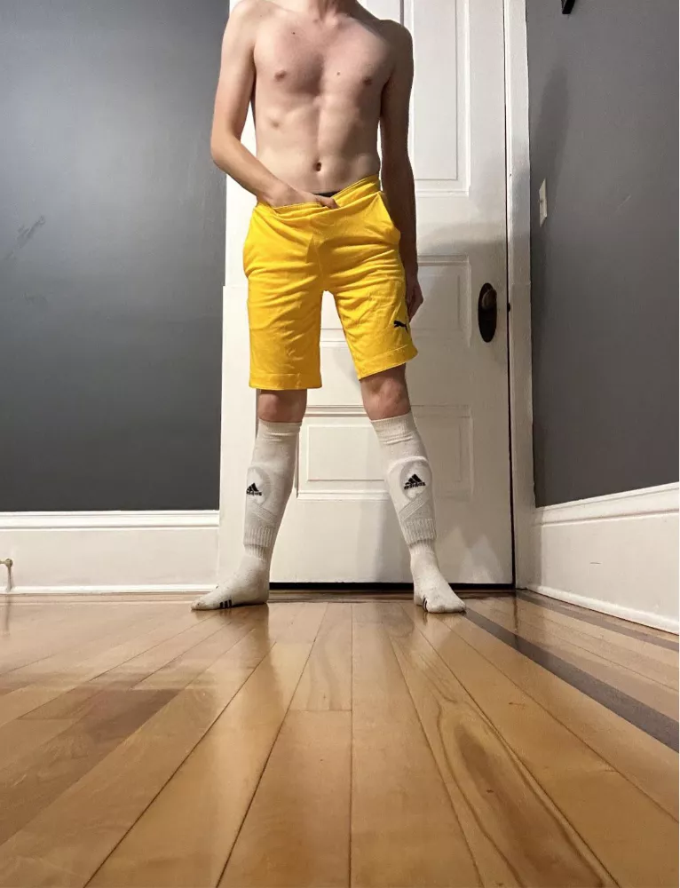 Meet me after soccer practice ;) posted by collegesoccertwink