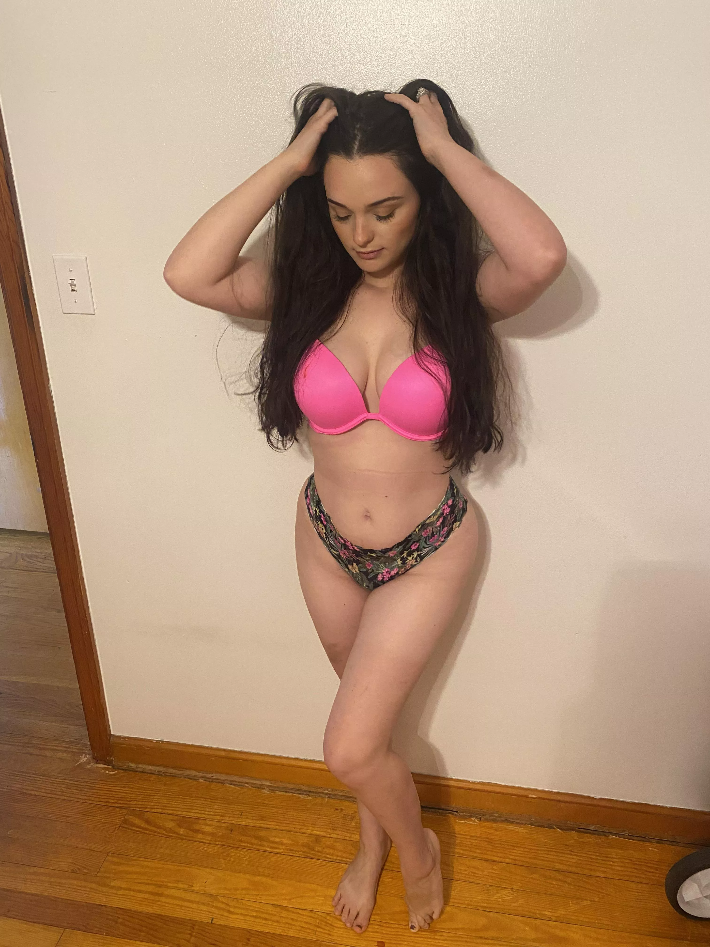 So happy its saturday! posted by InconclusiveCholera